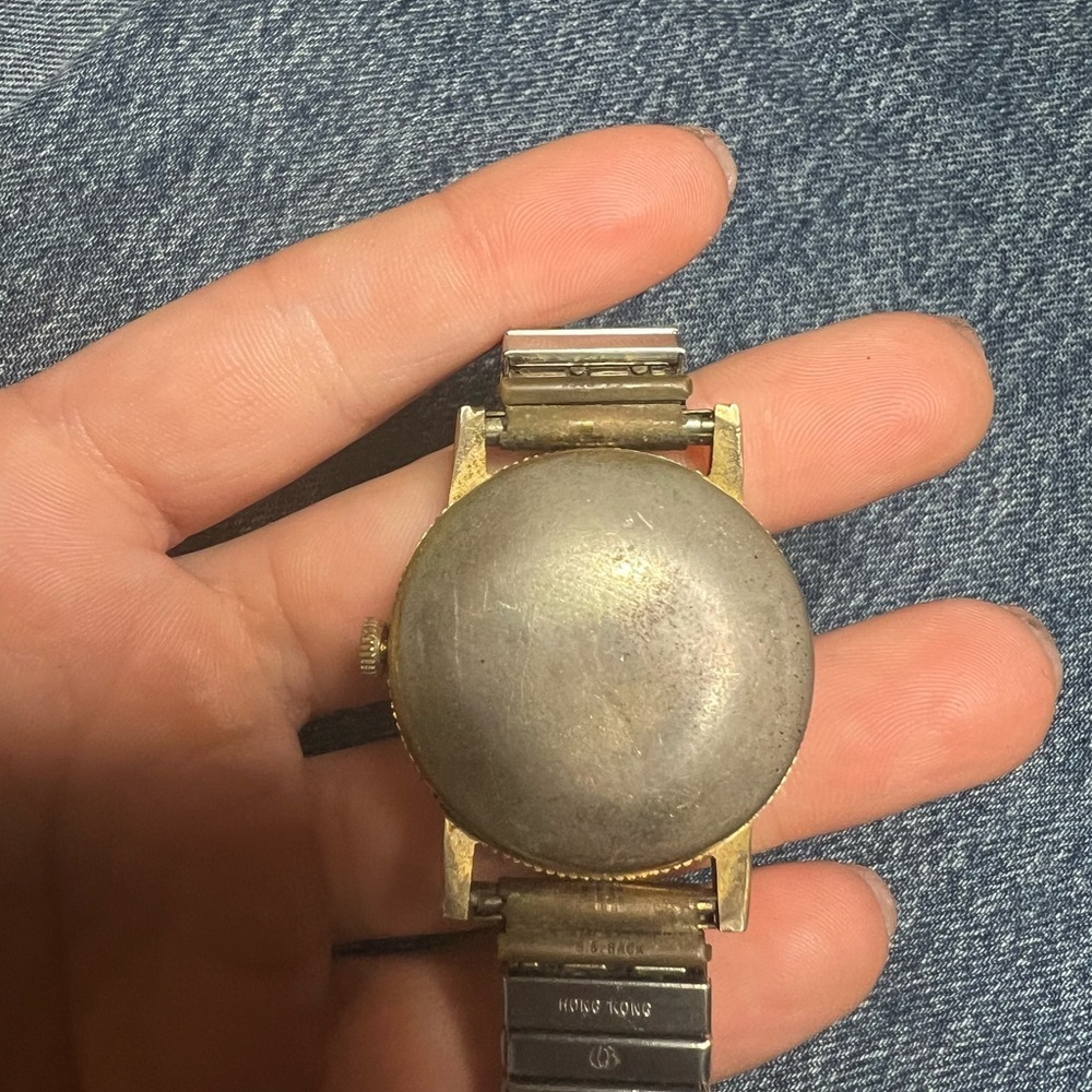 70s Vintage Coin Gold Watch - Picture 4 of 6
